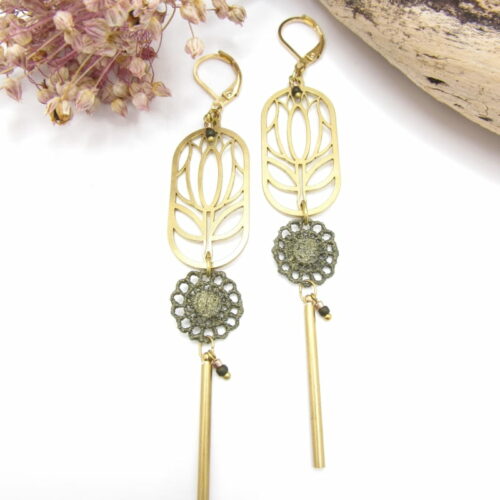 Boucles-dentelle-artisanal-kaki 02