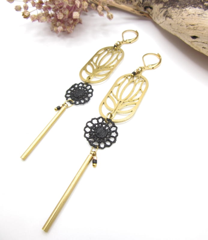 Boucles-dentelle-artisanal-noir 04