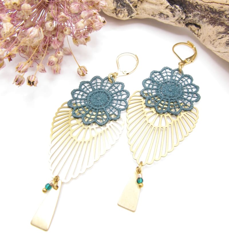 Boucles fleur dentelle pacotilles vert canard 02