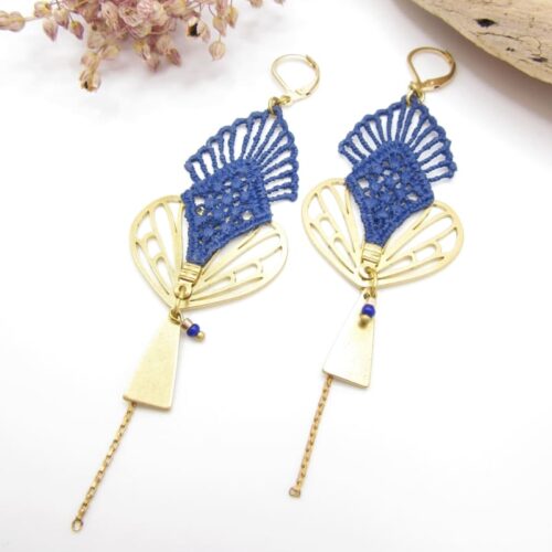 Boucles pacotilles dentelle laiton bleu roi 01